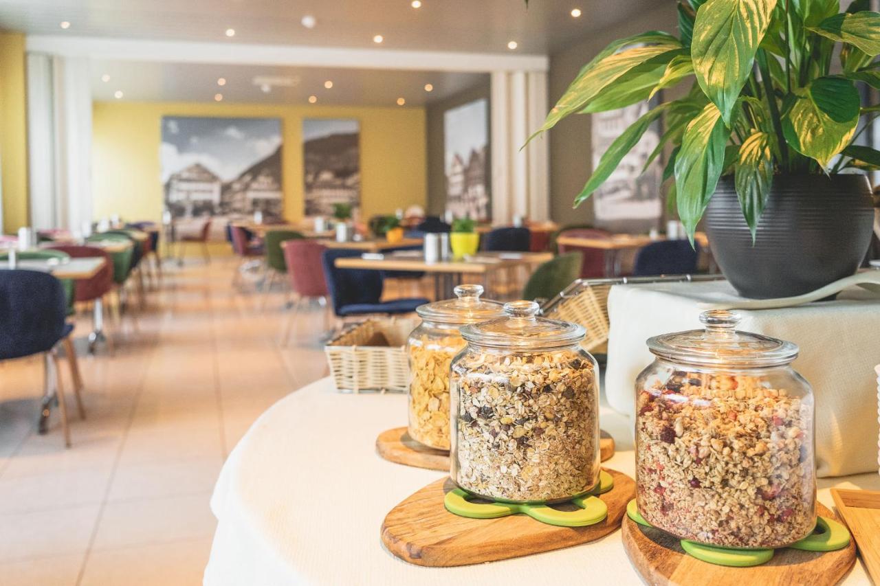 Tailormade Hotel Stans Sued Екстериор снимка