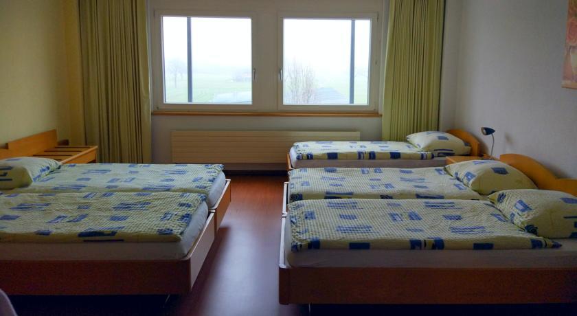 Tailormade Hotel Stans Sued Екстериор снимка